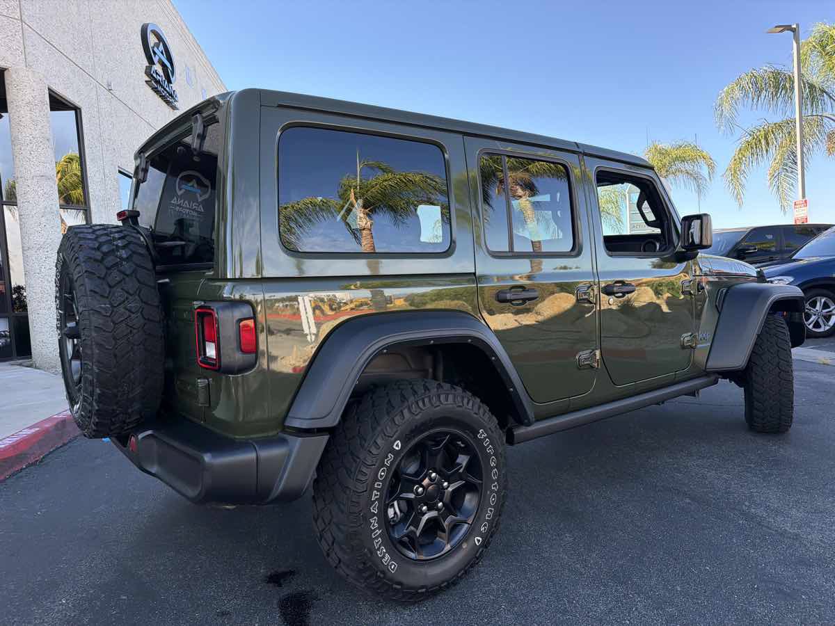 Used 2023 Jeep Wrangler Unlimited w/ 8.4" Radio Group AWD/4WD image 5