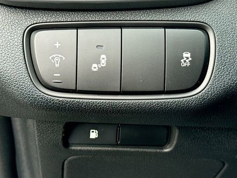 Used 2020 Kia Sorento S image 10