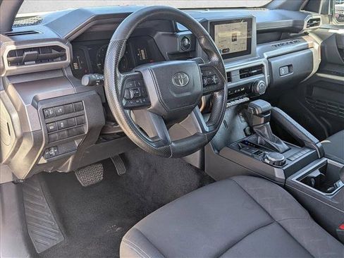 Used 2024 Toyota Tacoma SR5 AWD/4WD image 10