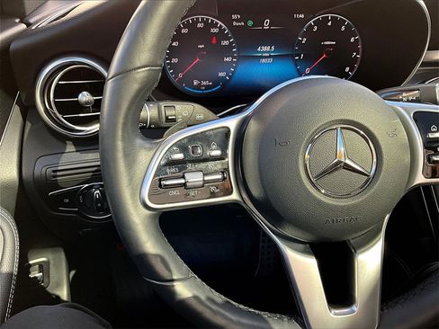 Used 2021 Mercedes-Benz GLC 300 GLC 300 image 23