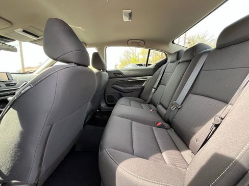 Used 2023 Nissan Altima 2.5 S FWD image 16