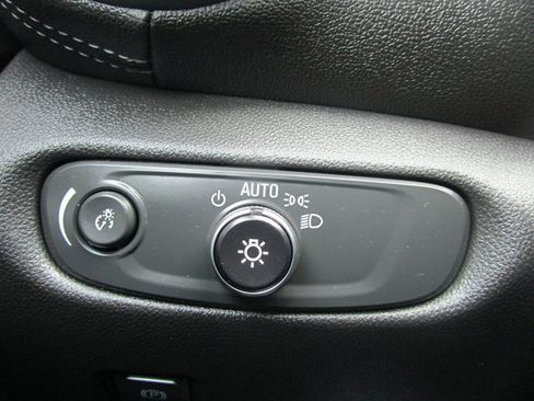 Certified 2024 Chevrolet Blazer LT w/ Convenience Package image 7