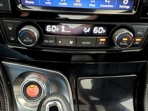 Used 2023 Nissan Maxima Platinum w/ Sport Mat Group FWD image 31