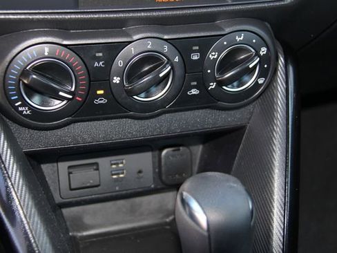 Used 2018 Toyota Yaris iA image 24