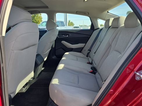 Used 2024 Honda Accord EX image 12