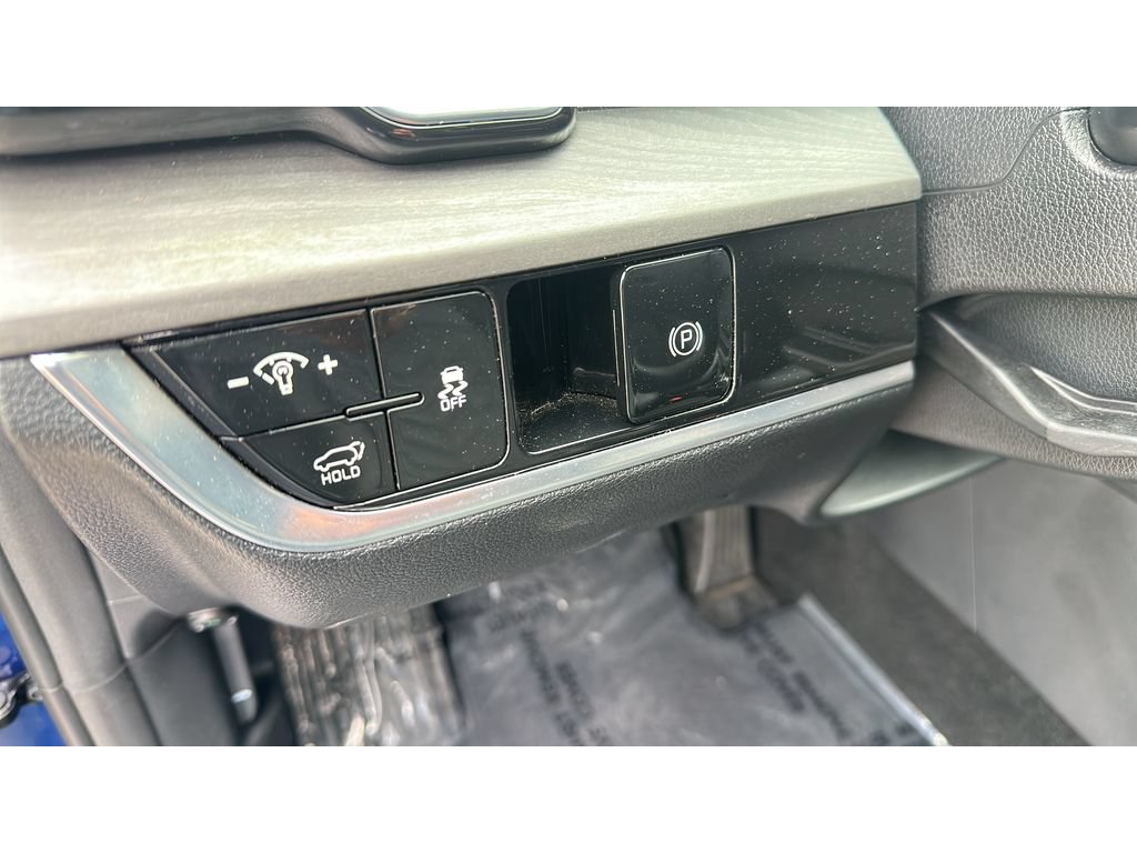 Used 2025 Kia Sportage X-Line w/ Premium Package AWD/4WD image 19