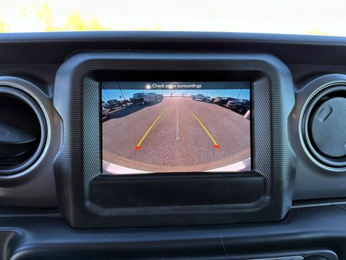 Certified 2023 Jeep Wrangler Sport S image 23