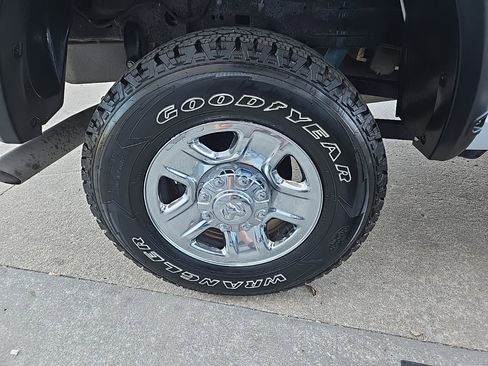 Used 2019 RAM 2500 Tradesman image 32