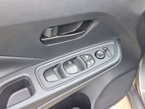 Used 2024 Nissan Versa S w/ Trunk Package image 17