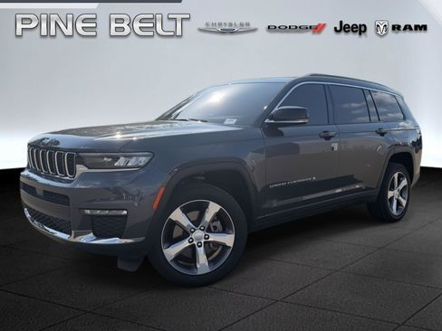 Certified 2025 Jeep Grand Cherokee L Limited RWD image 1