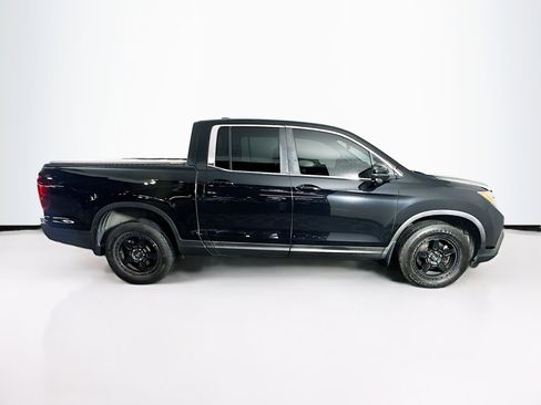 Used 2017 Honda Ridgeline RTL-T image 10