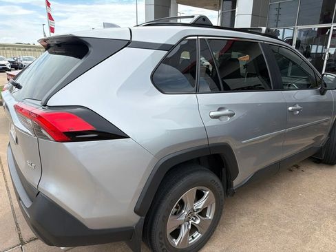 Used 2023 Toyota RAV4 XLE w/ Convenience Package FWD image 3