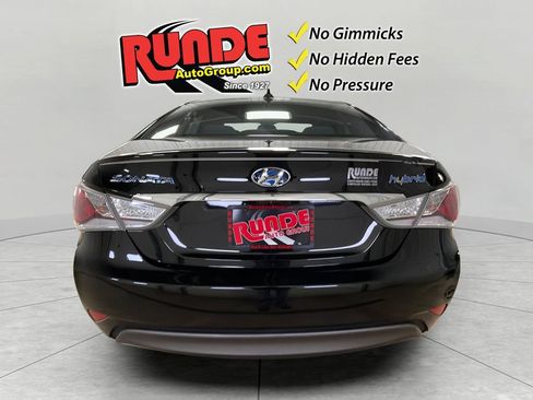 Used 2014 Hyundai Sonata Hybrid image 4