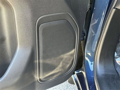 Used 2020 Chevrolet Silverado 1500 LT w/ All-Star Edition image 22