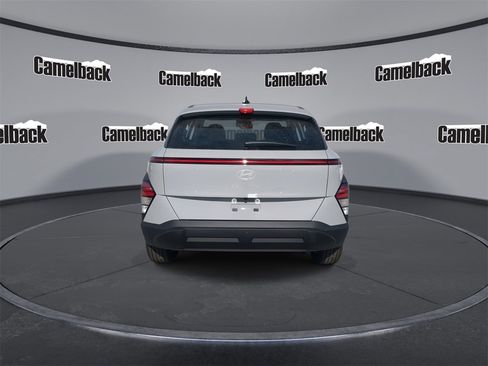 New 2026 Hyundai Kona SE image 6