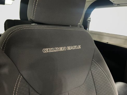 Used 2018 Jeep Wrangler Sport AWD/4WD image 21
