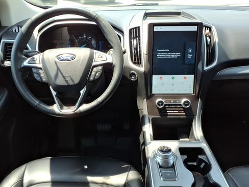 Used 2021 Ford Edge SEL AWD/4WD image 13