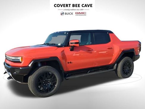 New 2025 GMC Hummer EV 2X w/ LPO, Dark Essentials Package image 4