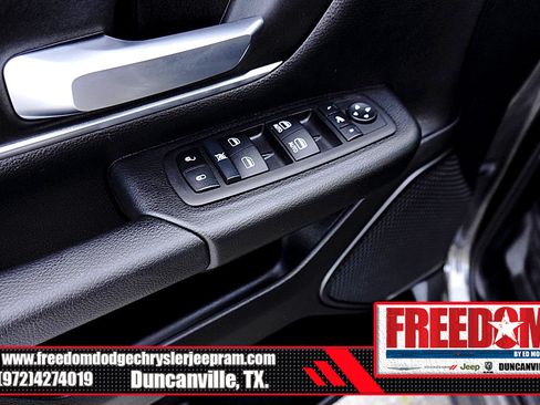 Used 2023 RAM 1500 Big Horn AWD/4WD image 40