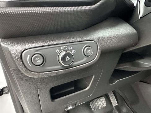 Certified 2022 Chevrolet TrailBlazer LT w/ Convenience Package image 10