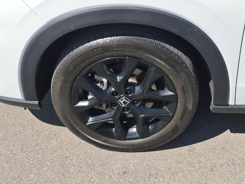 Used 2024 Honda HR-V Sport image 13
