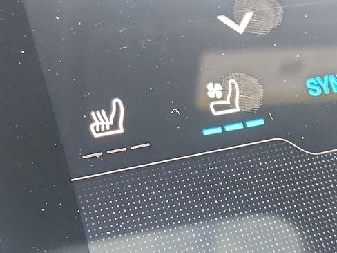 Certified 2025 Porsche Taycan 4S image 23