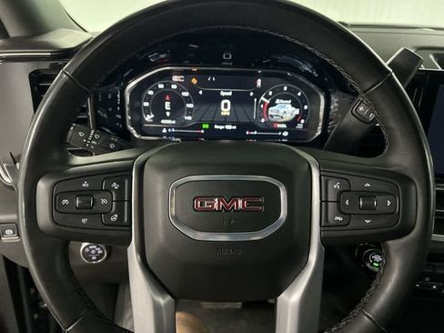 Certified 2025 GMC Sierra 1500 SLT AWD/4WD image 11