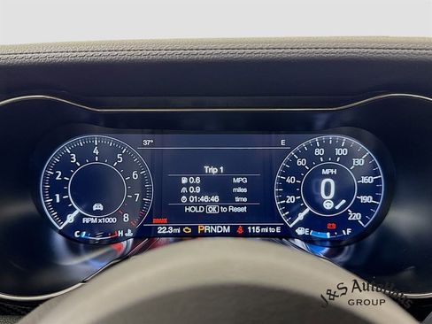 Used 2022 Ford Mustang Shelby GT500 w/ Carbon Fiber Track Pack image 15