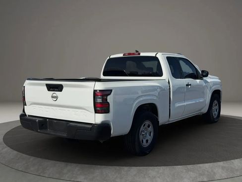 Used 2022 Nissan Frontier S RWD image 6