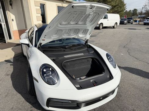 Used 2024 Porsche 911 Carrera image 20