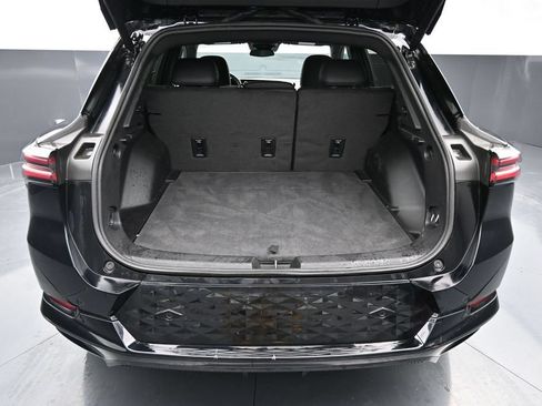 Used 2024 Chevrolet Equinox EV RS FWD image 11