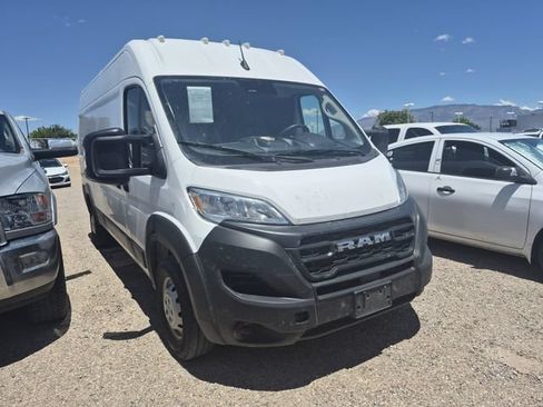 Used 2023 RAM ProMaster 2500 FWD image 4