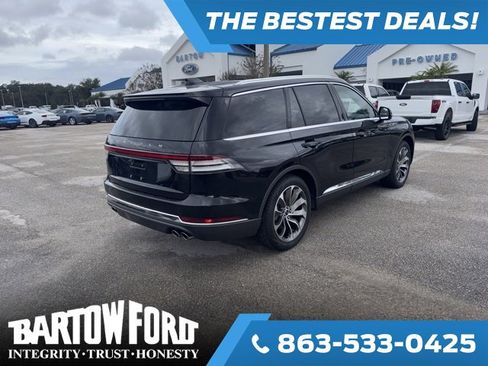 Used 2025 Lincoln Aviator Reserve w/ Luxury Package image 5