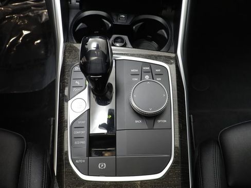 Used 2021 BMW 330i xDrive Sedan w/ Convenience Package image 13