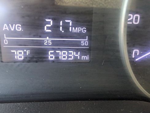 Used 2017 Hyundai Elantra SE FWD image 21