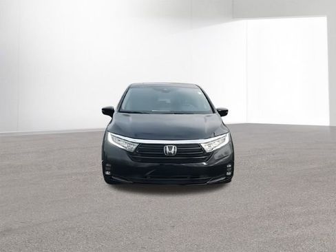 Certified 2024 Honda Odyssey EX-L image 3