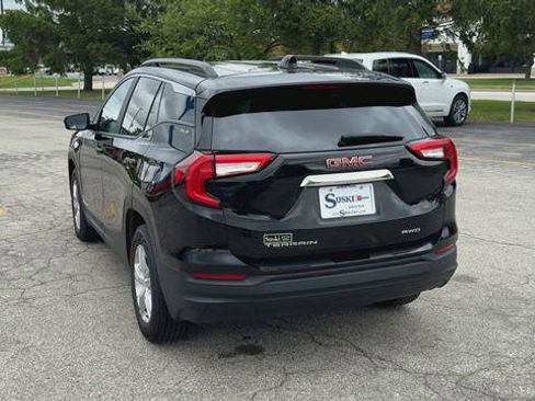 Certified 2022 GMC Terrain SLE w/ Driver Convenience Package AWD/4WD image 7