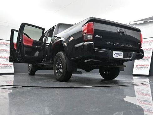 Used 2022 Toyota Tacoma SR5 image 41