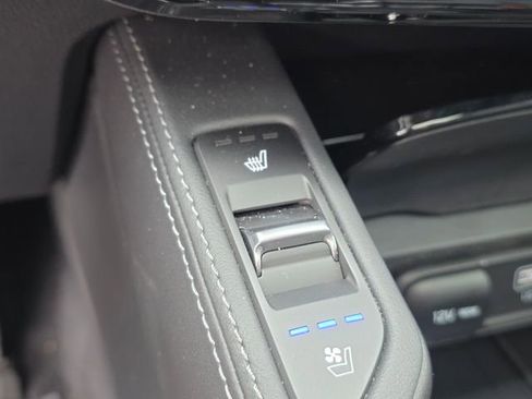 Certified 2025 Kia Telluride SX Prestige X-Line AWD/4WD image 28