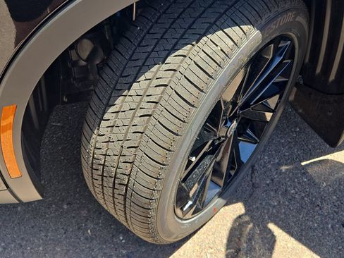 New 2026 Nissan Rogue SL AWD/4WD image 32