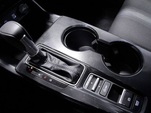 Certified 2025 Honda Civic Sport image 27