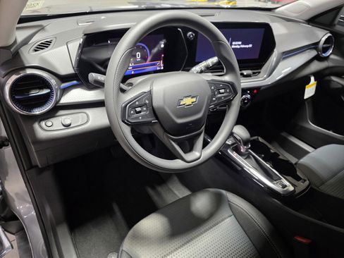 New 2026 Chevrolet Trax LT image 22