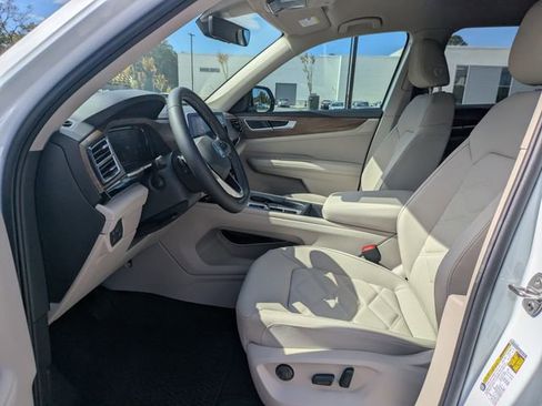 New 2026 Volkswagen Atlas SE FWD image 22