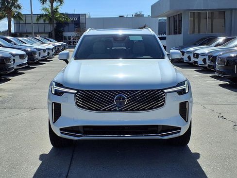 New 2026 Volvo XC90 B5 Plus w/ Protection Package Premier image 2