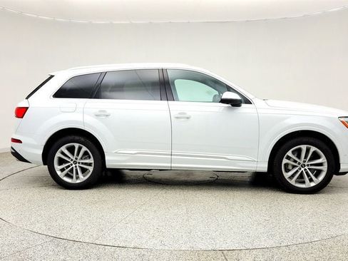 Used 2025 Audi Q7 3.0T Premium Plus AWD/4WD image 4