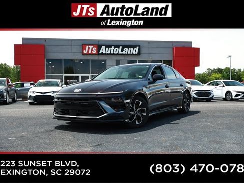 Used 2025 Hyundai Sonata SEL FWD image 1