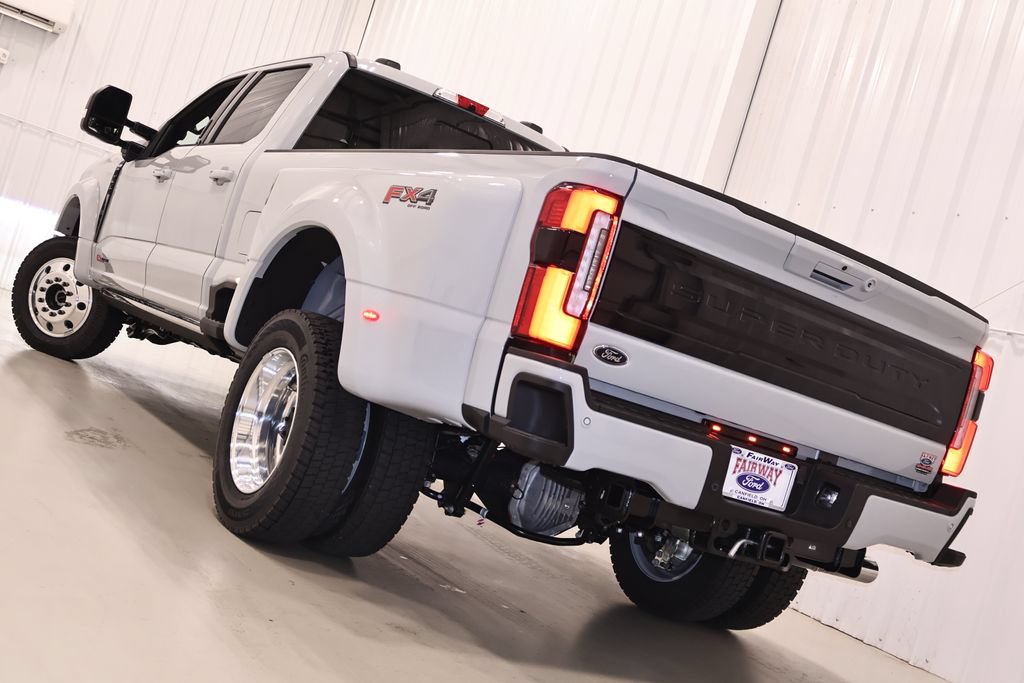 New 2026 Ford F450 Platinum w/ FX4 Off-Road Package AWD/4WD image 38