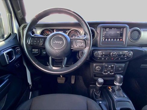 Used 2019 Jeep Wrangler Unlimited Sport S AWD/4WD image 6