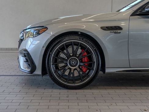 New 2026 Mercedes-Benz E 53 AMG e 4MATIC Sedan image 4