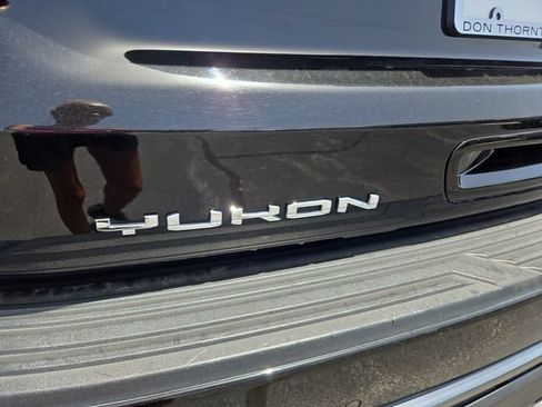 Used 2024 GMC Yukon AT4 w/ AT4 Premium Package AWD/4WD image 42
